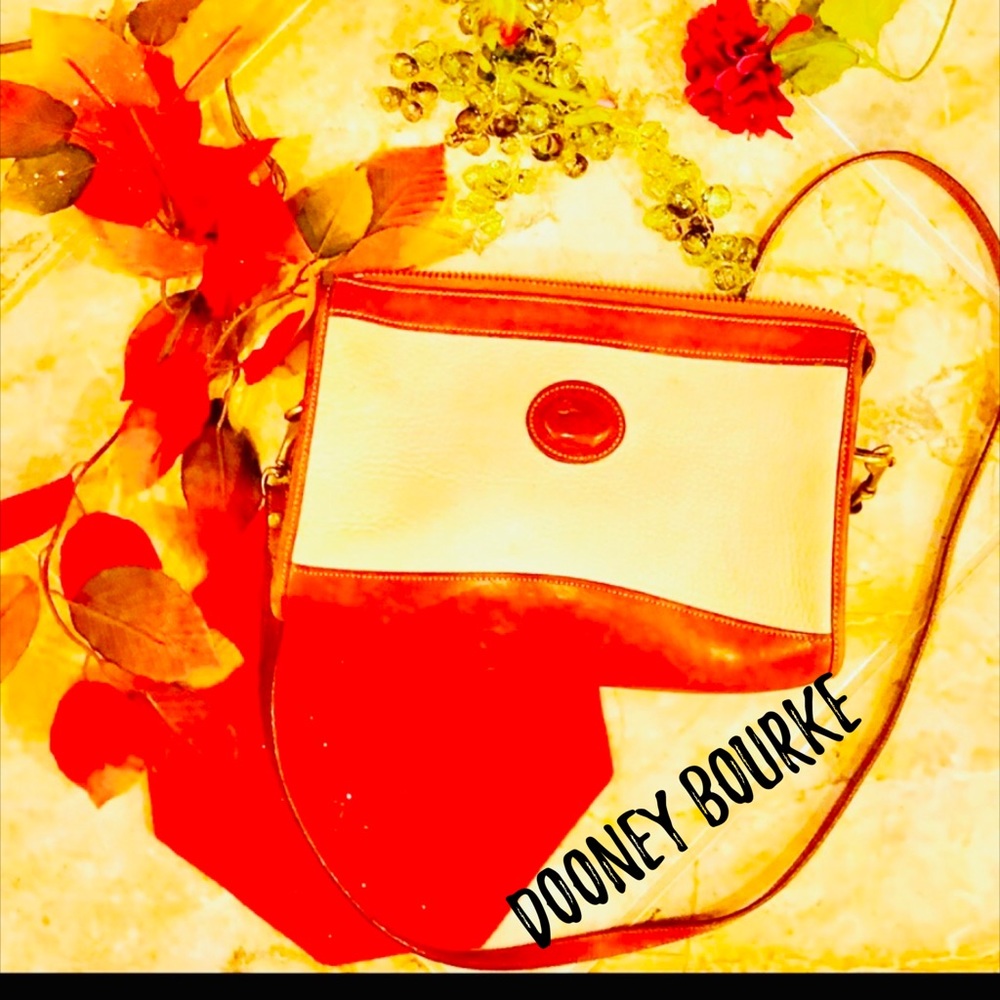 Dooney Bourke 🔥Vintage🔥 leather terra cotta
